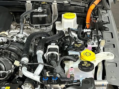 Used 2021 Jeep Wrangler Unlimited Rubicon 4xe w/ Steel Bumper Group AWD/4WD image 96