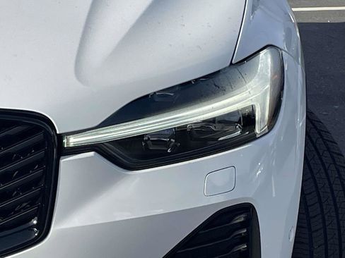 New 2026 Volvo XC60 B5 Ultra w/ Protection Package Premier image 4