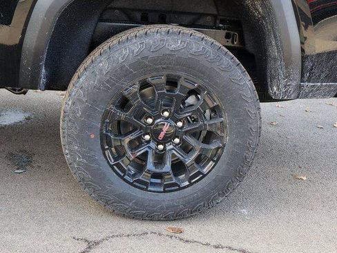 New 2026 GMC Canyon Elevation image 39