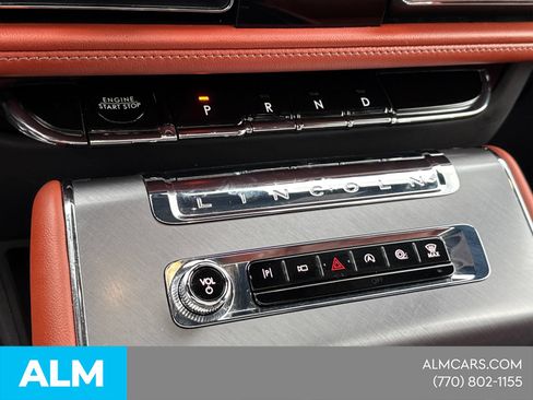 Used 2025 Lincoln Aviator Reserve AWD/4WD image 39