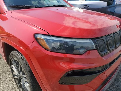 Used 2022 Jeep Compass Limited w/ (RED) Package AWD/4WD image 2