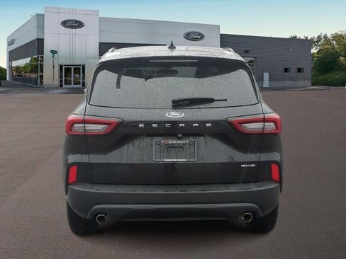 Used 2025 Ford Escape ST-Line image 10