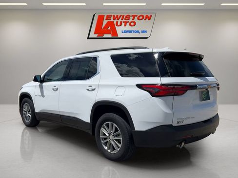 Used 2023 Chevrolet Traverse LT AWD/4WD image 3