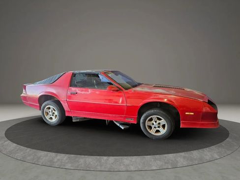 Used 1989 Chevrolet Camaro IROC-Z image 2