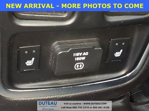 Used 2011 Jeep Grand Cherokee Overland image 12