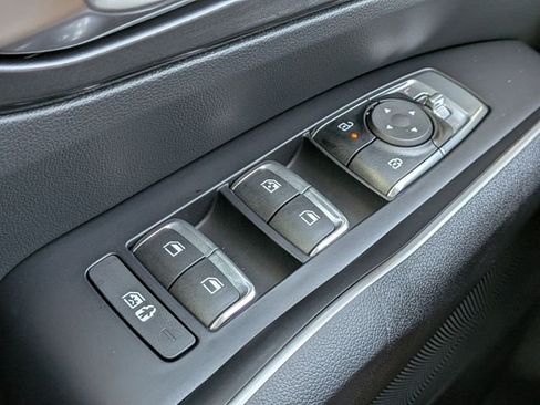 New 2026 Kia Sorento LX FWD image 25