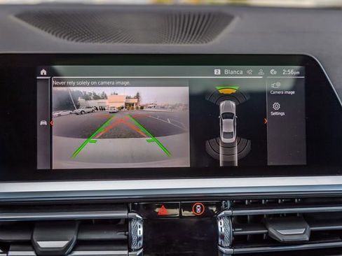 Used 2021 BMW 440i xDrive Coupe w/ Premium Package image 23