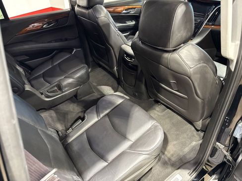 Used 2015 Cadillac Escalade Premium RWD image 65