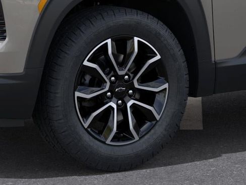 New 2026 Chevrolet TrailBlazer ACTIV w/ Convenience Package FWD image 9