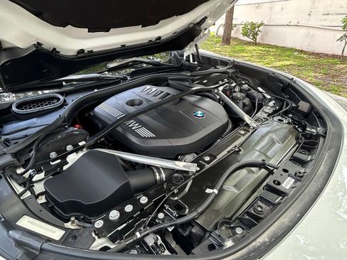 Used 2025 BMW 740i xDrive AWD/4WD image 33