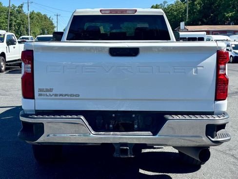 Used 2024 Chevrolet Silverado 2500 W/T w/ WT Convenience Package AWD/4WD image 7