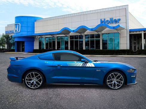 Used 2020 Ford Mustang GT Premium w/ GT Performance Package RWD image 2