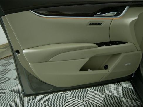 Used 2017 Cadillac XTS Luxury w/ Driver Awareness Package image 14