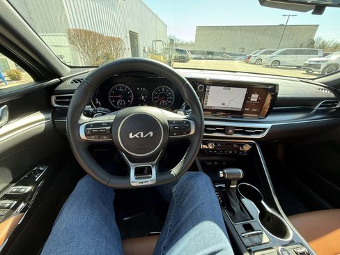 Used 2024 Kia K5 GT image 12