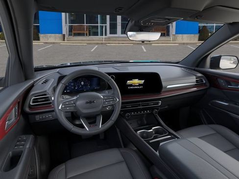 New 2026 Chevrolet Traverse Z71 w/ Driver Confidence Package AWD/4WD image 15