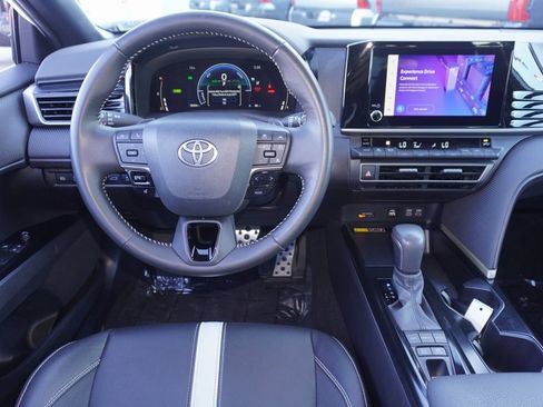 Certified 2025 Toyota Camry SE image 10