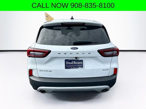Certified 2024 Ford Escape Active AWD/4WD image 7