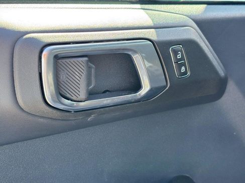 Used 2023 Ford Bronco Raptor AWD/4WD image 18