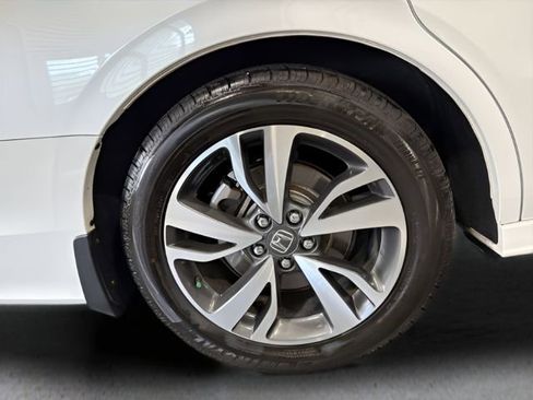 Used 2023 Honda Odyssey Touring image 38