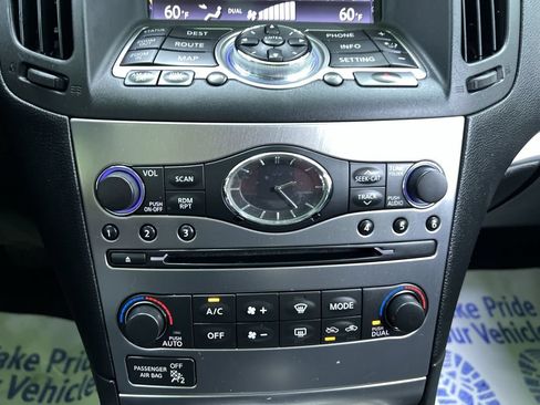Used 2013 INFINITI G37 x Sedan w/ Premium Pkg AWD/4WD image 23