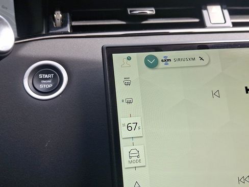 Used 2024 Land Rover Range Rover Evoque S image 19