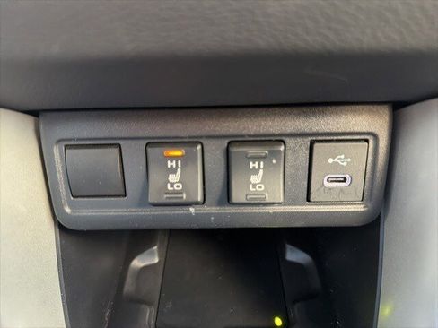 Used 2025 Toyota Corolla Cross AWD Hybrid image 18