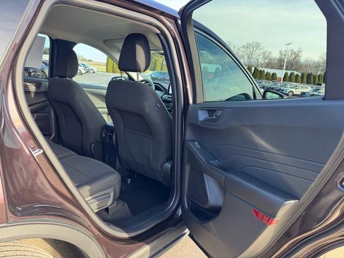 Used 2023 Ford Escape Active image 16