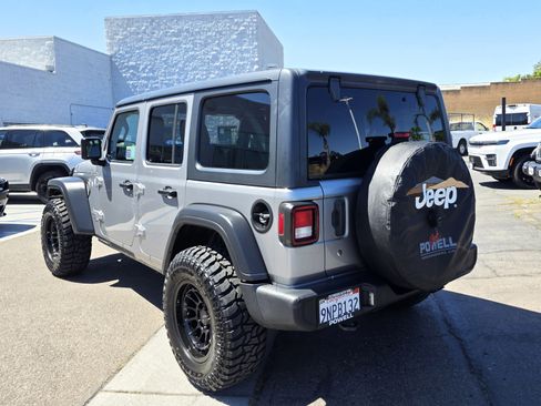 Used 2020 Jeep Wrangler Unlimited Sport S AWD/4WD image 3