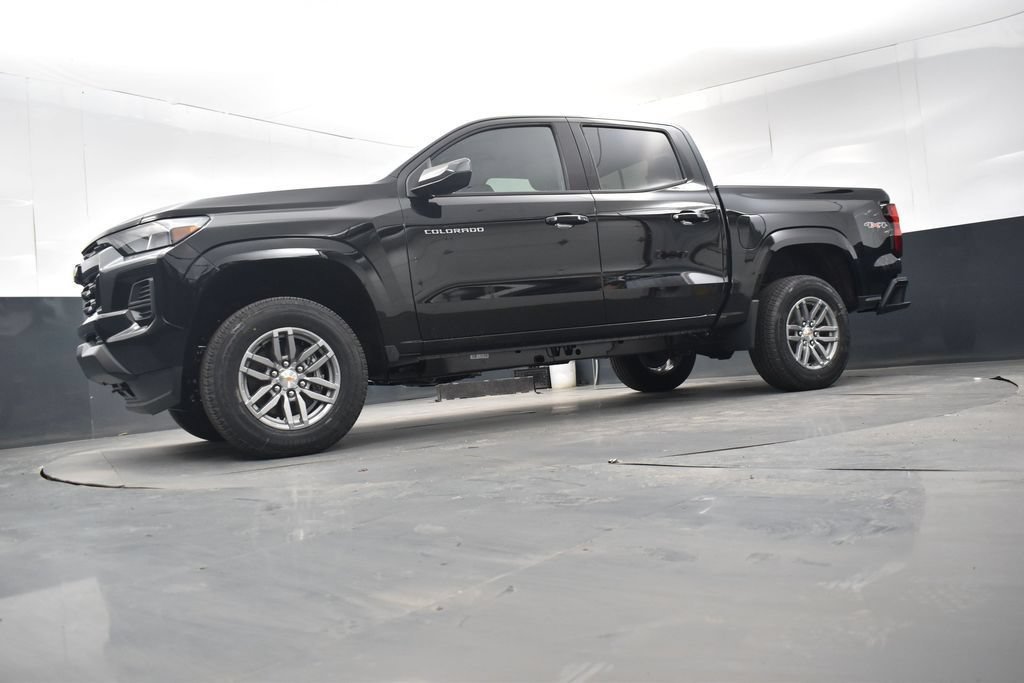 New 2026 Chevrolet Colorado LT AWD/4WD image 13