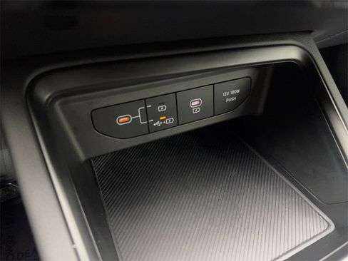 Used 2025 Kia K5 LXS image 67