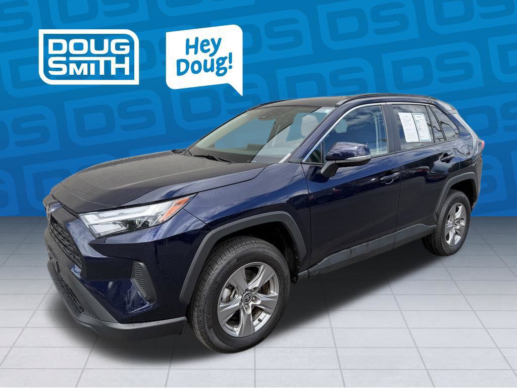 Used 2025 Toyota RAV4 XLE AWD/4WD image 1