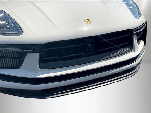 Used 2024 Porsche Macan S AWD/4WD image 31