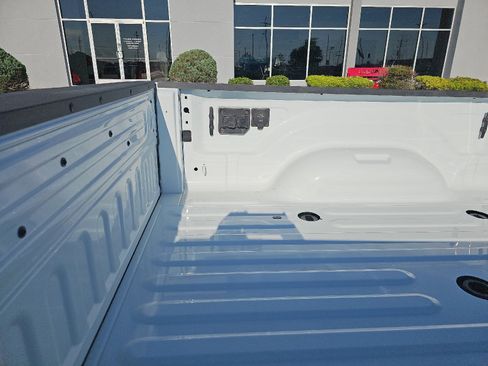 New 2025 RAM 2500 Tradesman AWD/4WD image 7