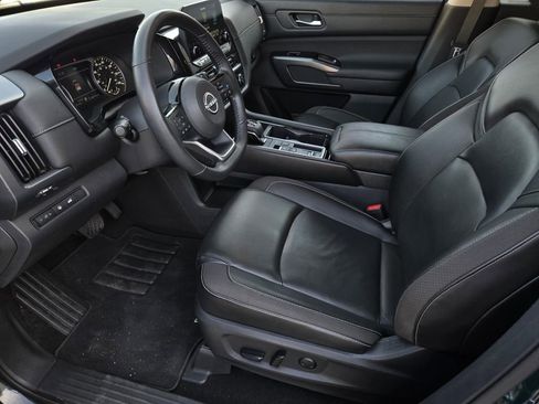 Certified 2023 Nissan Pathfinder SL image 20