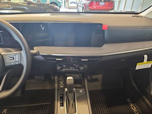 New 2026 Nissan Kicks SV w/ Cold Weather Package AWD/4WD image 18