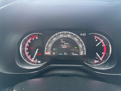 Used 2025 Toyota RAV4 XLE FWD image 17