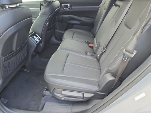 New 2026 Kia Sorento S image 16