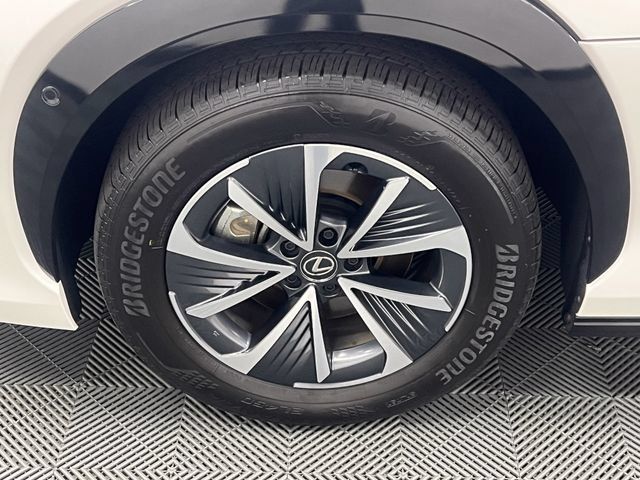 Certified 2023 Lexus RZ 450e Premium w/ Technology Package AWD/4WD image 22