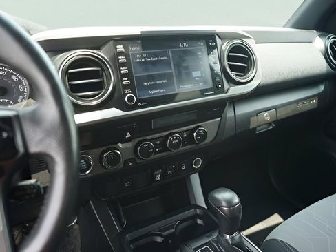 Used 2023 Toyota Tacoma TRD Sport AWD/4WD image 26
