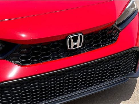 Used 2025 Honda Civic Sport image 30