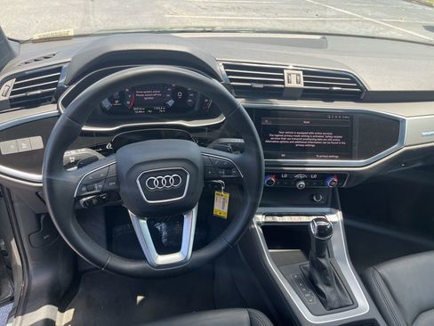 Used 2025 Audi Q3 2.0T Premium image 20