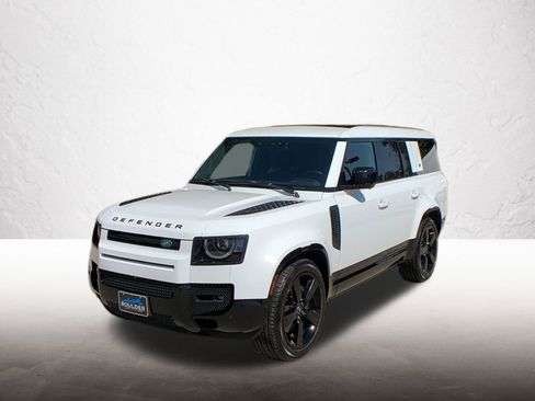 Used 2024 Land Rover Defender 130 X-Dynamic SE AWD/4WD image 1