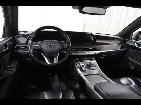 Used 2022 Hyundai Palisade Calligraphy w/ Cargo Package AWD/4WD image 6