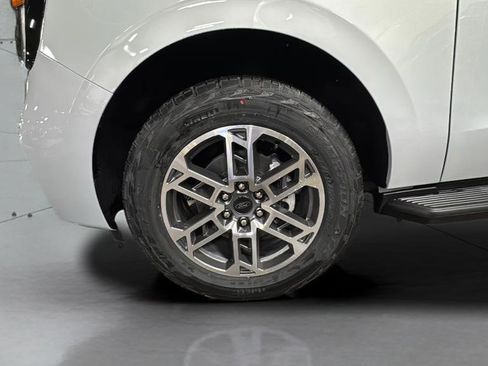 New 2026 Ford Expedition Max Active image 32