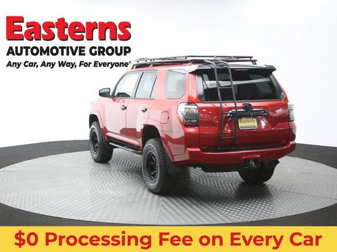 Used 2021 Toyota 4Runner Venture w/ Moonroof Package AWD/4WD image 66