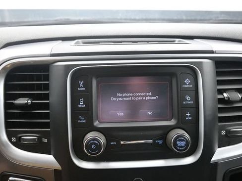 Used 2022 RAM 1500 Classic SLT AWD/4WD image 24