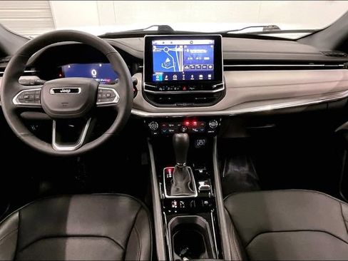 Used 2024 Jeep Compass Limited w/ Elite Group AWD/4WD image 18