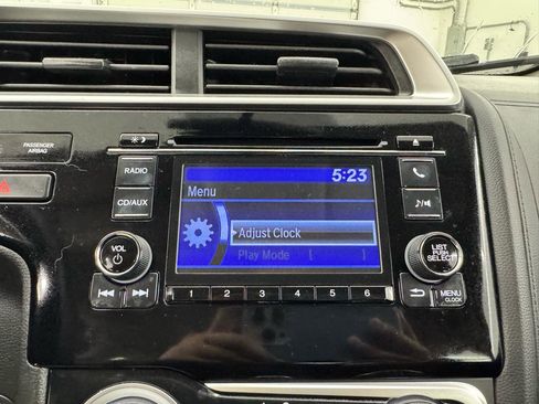 Used 2016 Honda Fit LX image 32