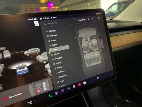 Used 2020 Tesla Model 3 Long Range image 31