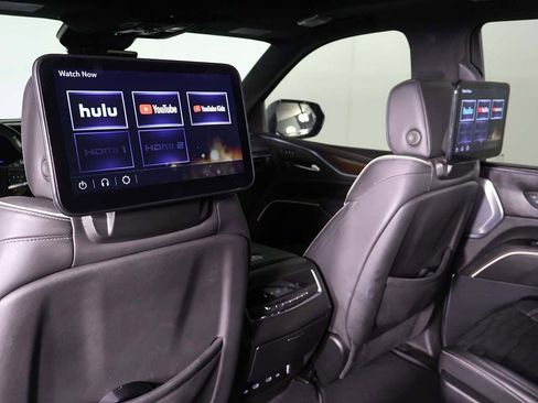 Used 2024 Cadillac Escalade Sport Platinum w/ LPO, ONYX Package AWD/4WD image 38